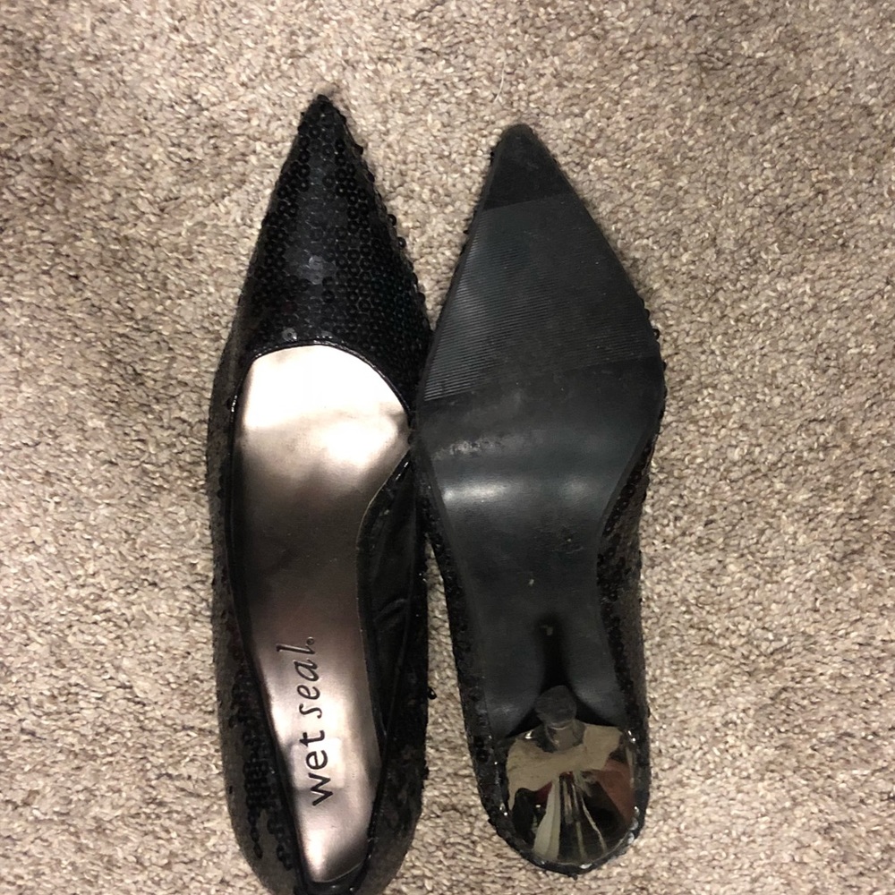 Wet Seal black sequence high heels size 8.5